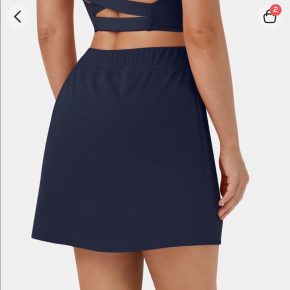 Tennis skirt but with shorts and a pocket! - Picture 4 of 4